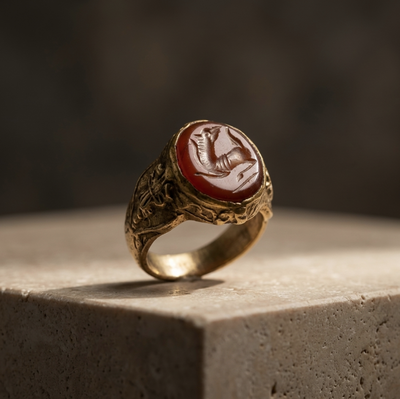 Attributed Qajar-Era Persian Signet Ring with Honey-Red Intaglio, Approx. US Size 9–9.25 | انگشتر مُهری منسوب به دوره قاجار با نگین سرخ‌عسلی